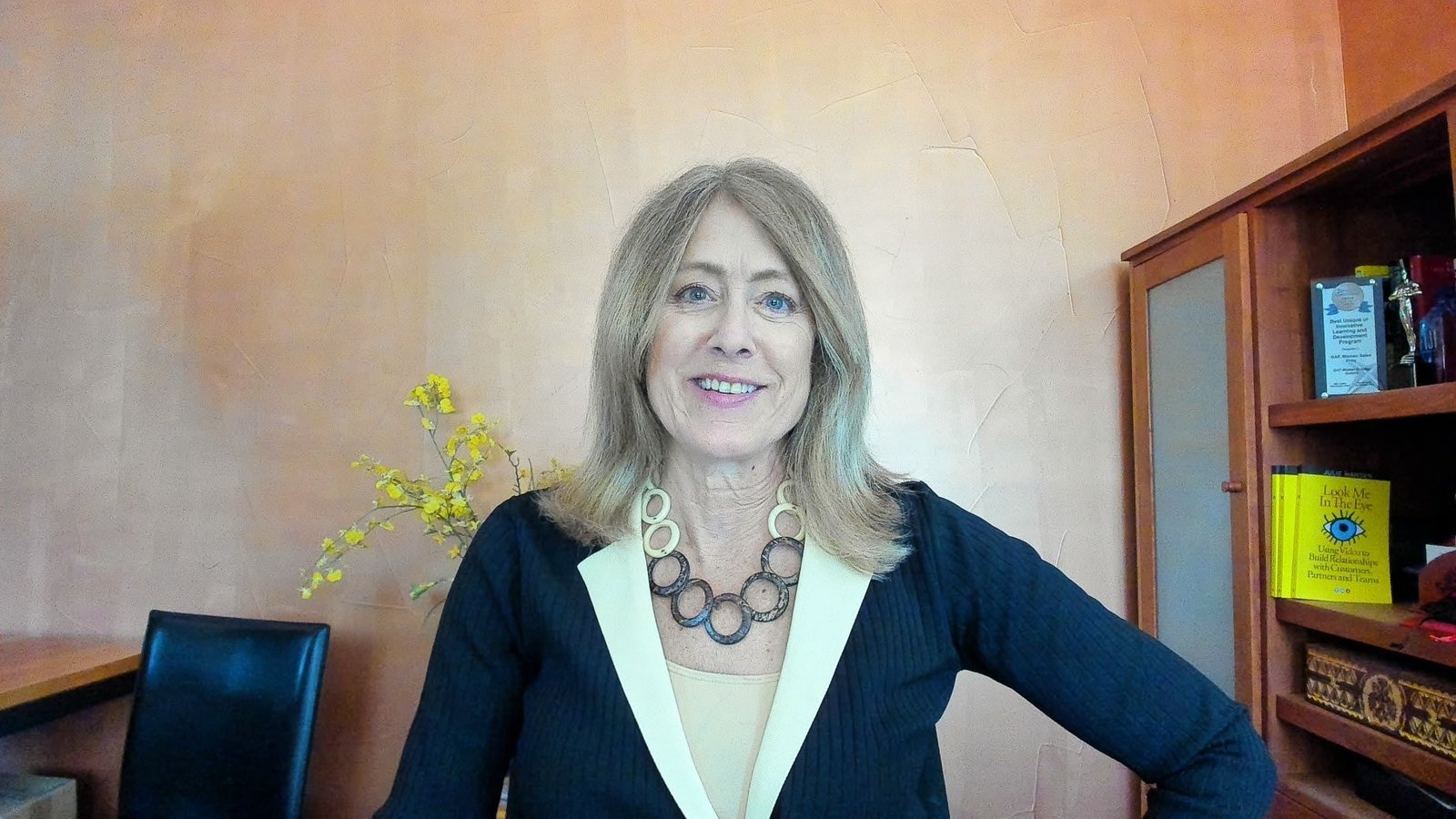 Julie neutral (3)