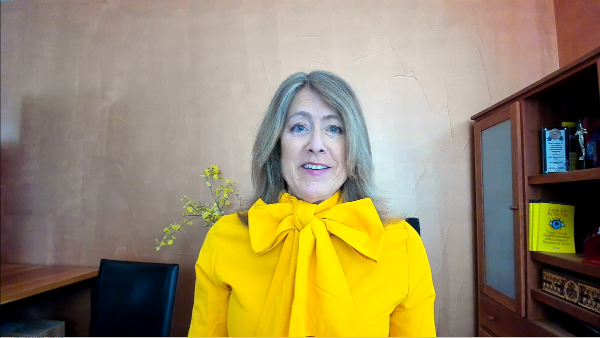 yellow bow still (2)